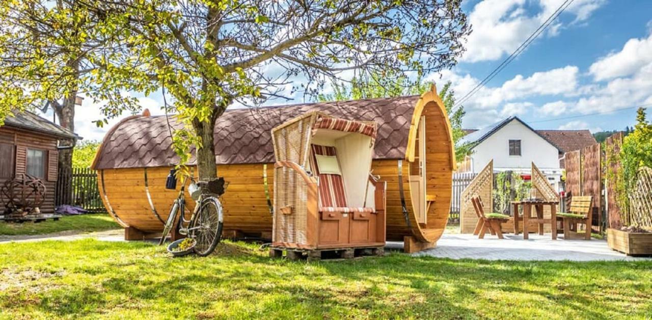 Bartlhof-Ferienwohnungen-Zimmer Burglengenfeld Exterior foto